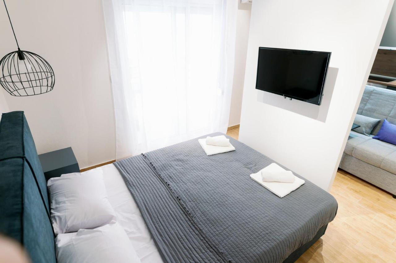 Stamatina'S Luxury Apartment Alexandroupoli Bagian luar foto